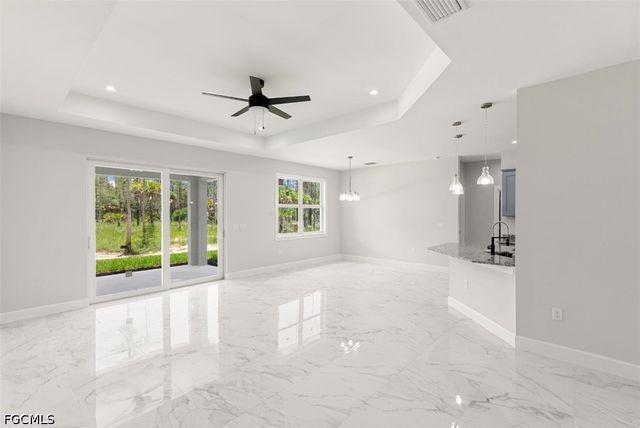 343 Desoto BLVD N, Naples, FL 34120