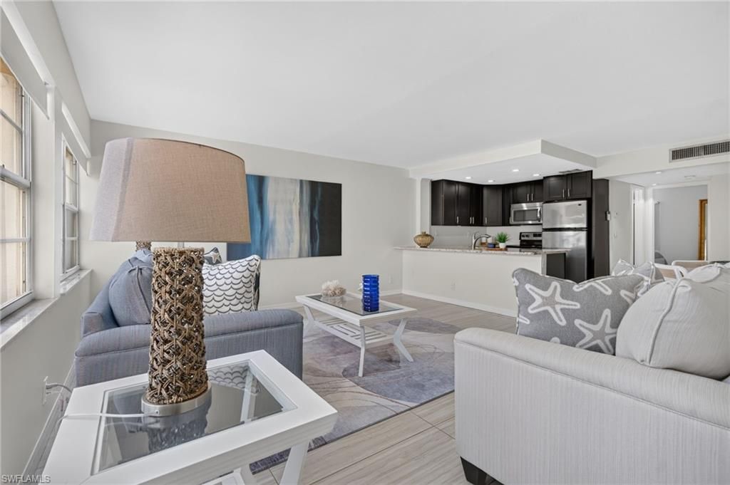 1084 Forest Lakes DR 7205, NAPLES, FL 34105 — photo 3
