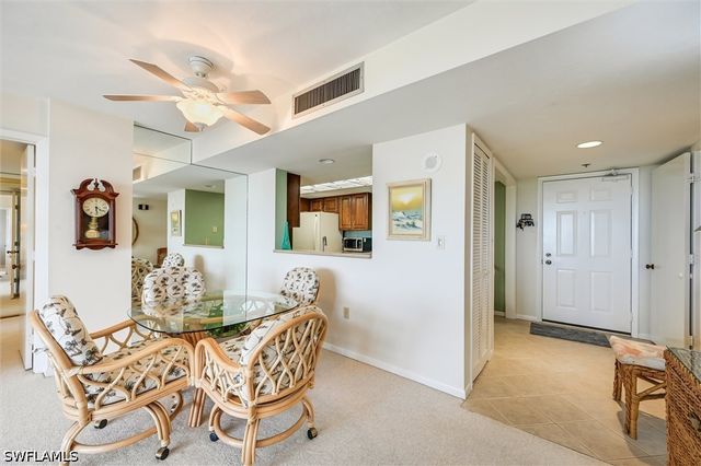 17 Bluebill AVE 803, Naples, FL 34108