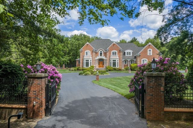 15 Brown Street, Weston, MA 02493