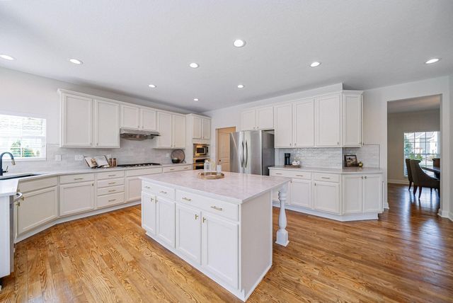 7049 Firenza Place, Dublin, OH 43016