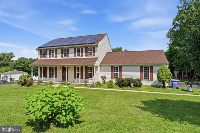 439 MEADOW DR, Lincoln University, PA 19352