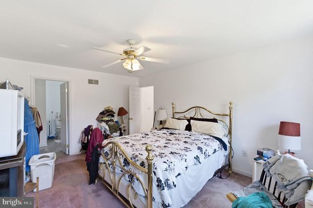 439 MEADOW DR, Lincoln University, PA 19352