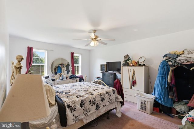 439 MEADOW DR, Lincoln University, PA 19352