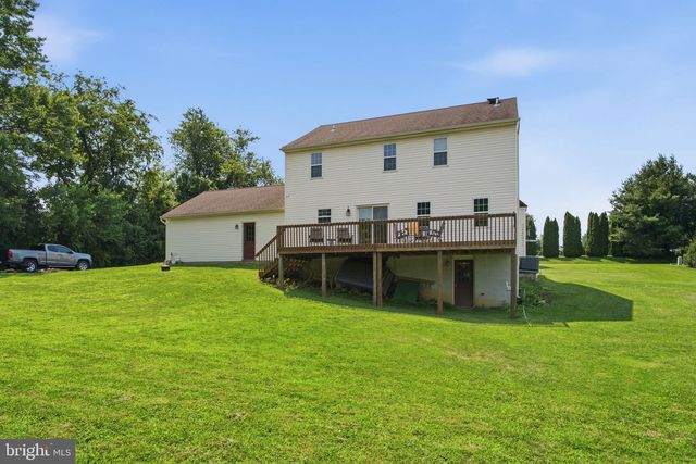 439 MEADOW DR, Lincoln University, PA 19352