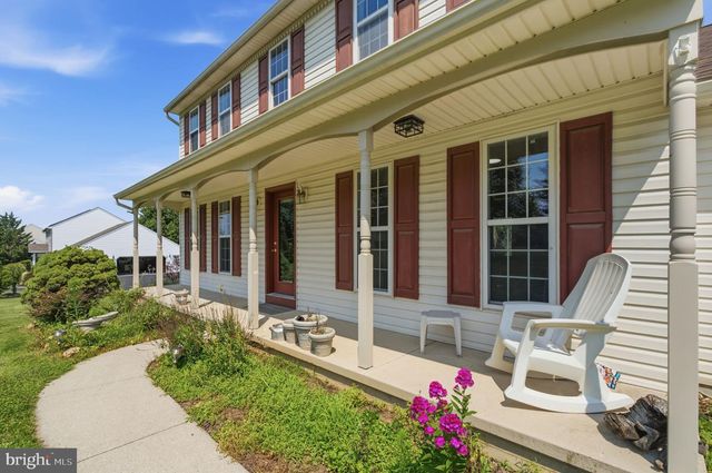 439 MEADOW DR, Lincoln University, PA 19352