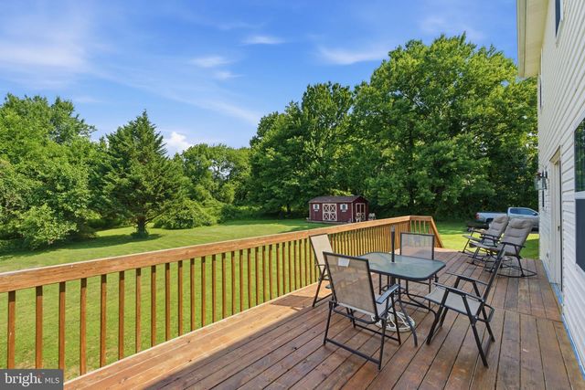 439 MEADOW DR, Lincoln University, PA 19352