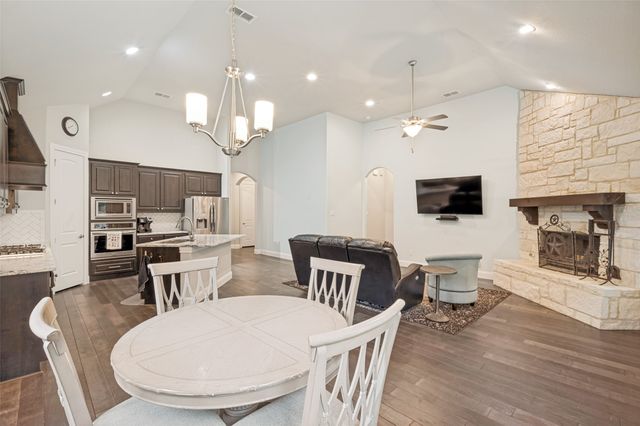 120 Shadow Creek Lane, Hickory Creek, TX 75065