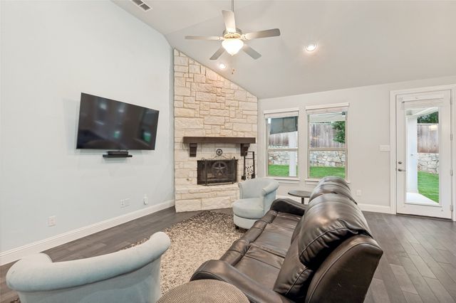 120 Shadow Creek Lane, Hickory Creek, TX 75065