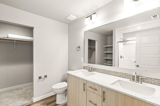 17653 N Raynolds Peak Way, Nampa, ID 83687