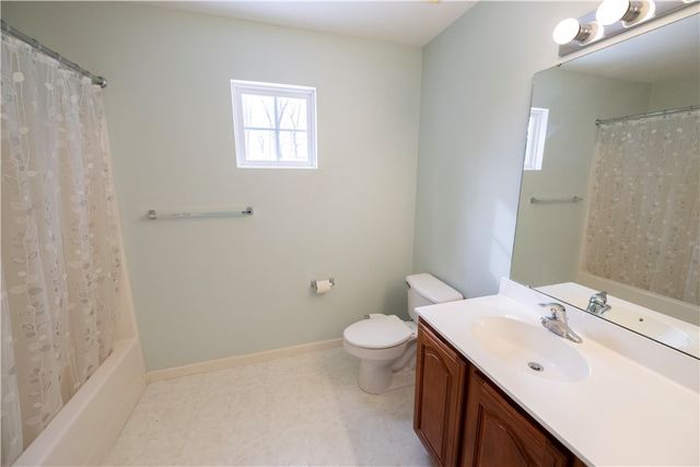 203 Chadwick Trail, Cranberry Twp, PA 16066