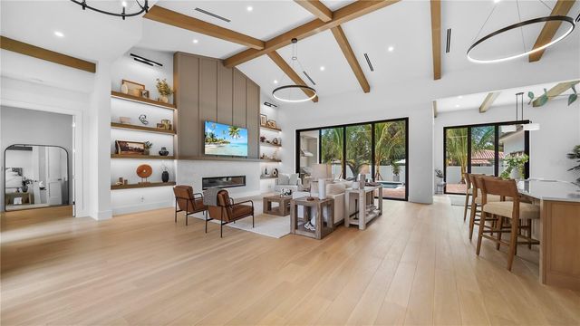 1915 TULIP DRIVE, Sarasota, FL 34239