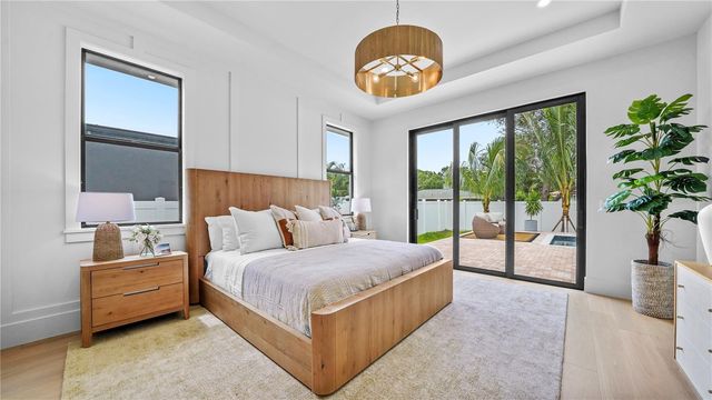 1915 TULIP DRIVE, Sarasota, FL 34239