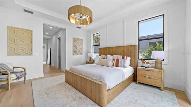 1915 TULIP DRIVE, Sarasota, FL 34239