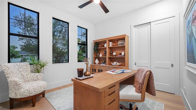 1915 TULIP DRIVE, Sarasota, FL 34239