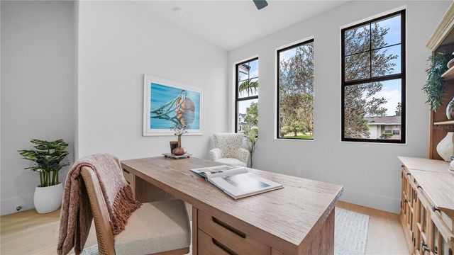 1915 TULIP DRIVE, Sarasota, FL 34239