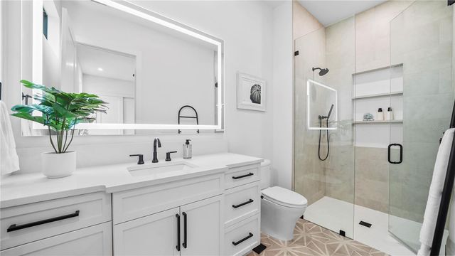 1915 TULIP DRIVE, Sarasota, FL 34239