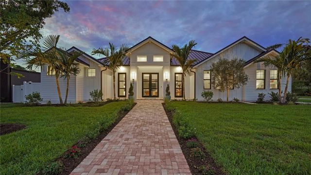 1915 TULIP DRIVE, Sarasota, FL 34239
