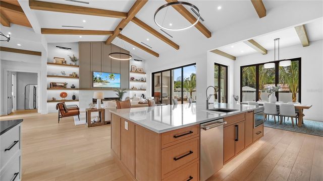 1915 TULIP DRIVE, Sarasota, FL 34239