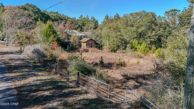 73 Simpson Court, Defuniak Springs, FL 32433