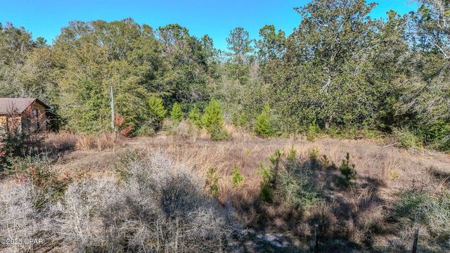 73 Simpson Court, Defuniak Springs, FL 32433