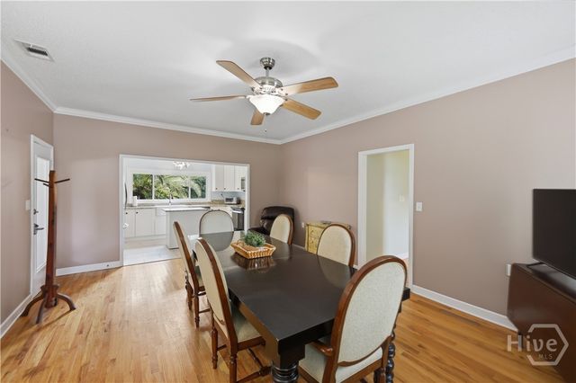8818 Whitefield Avenue, Savannah, GA 31406