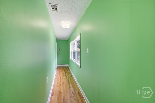 8818 Whitefield Avenue, Savannah, GA 31406