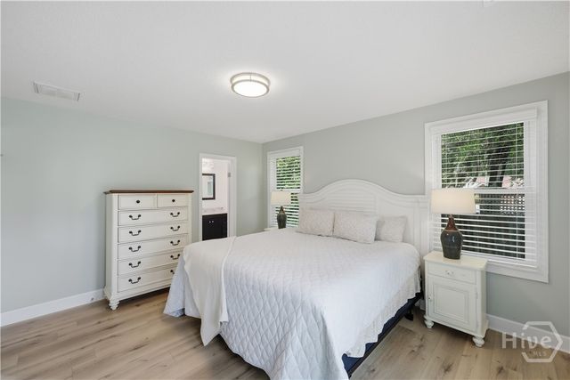 8818 Whitefield Avenue, Savannah, GA 31406