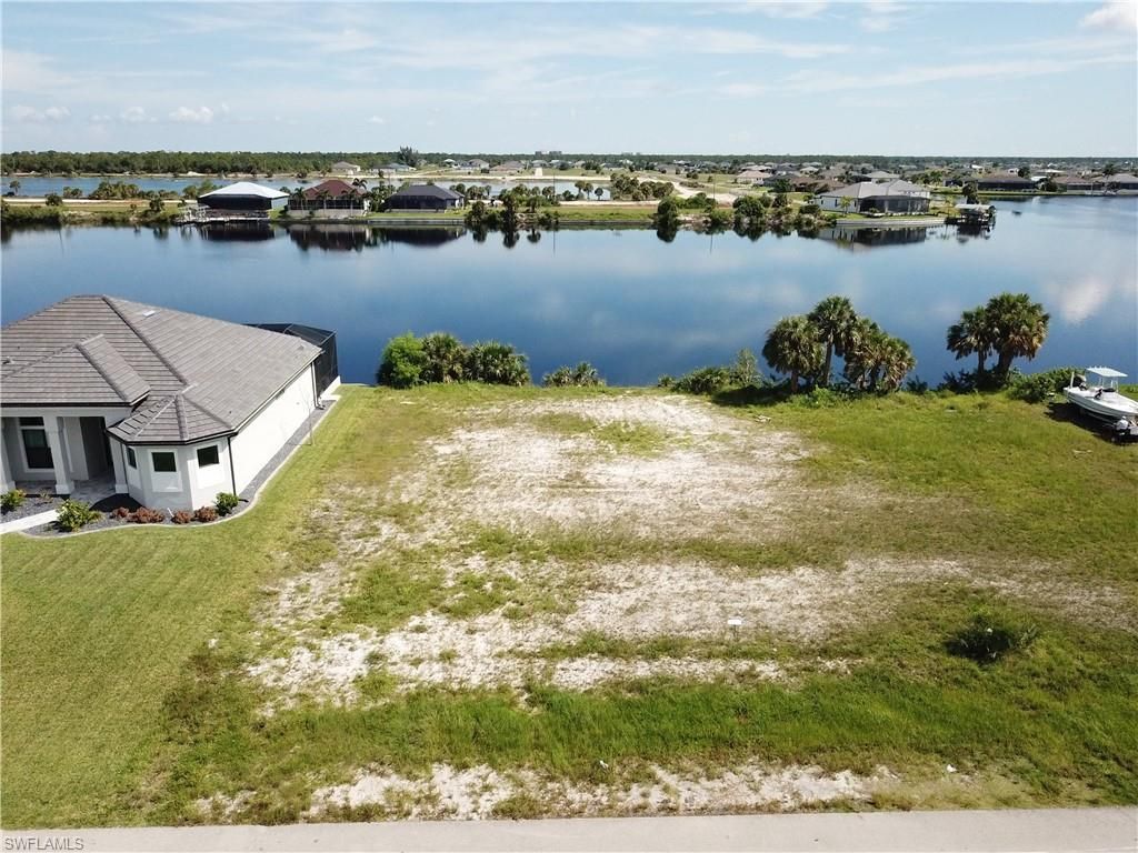 4311 NW 35th ST, CAPE CORAL, FL 33993 — photo 4