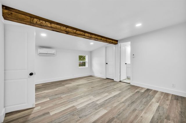 1511 N Florence Place, Tulsa, OK 74110