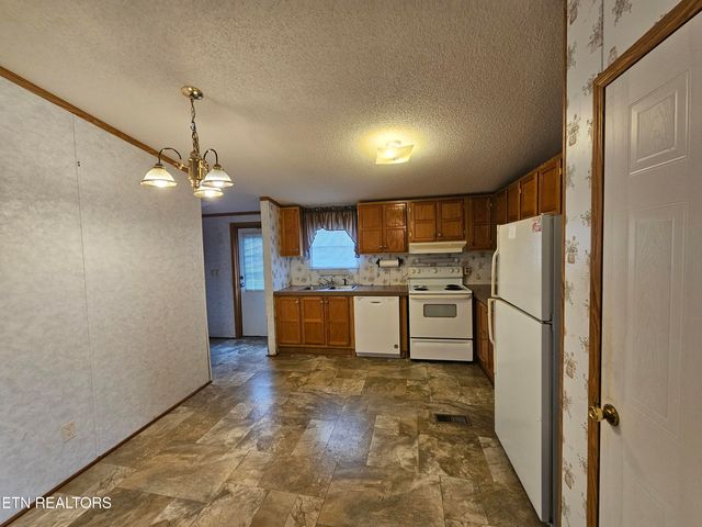 171 Lee Rd, Tellico Plains, TN 37385