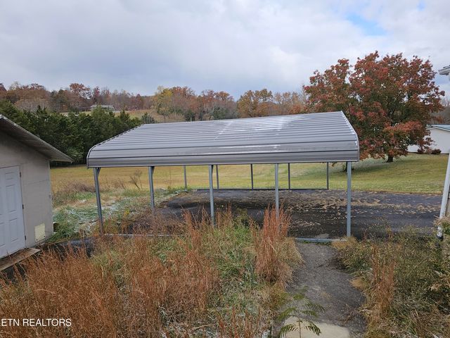 171 Lee Rd, Tellico Plains, TN 37385