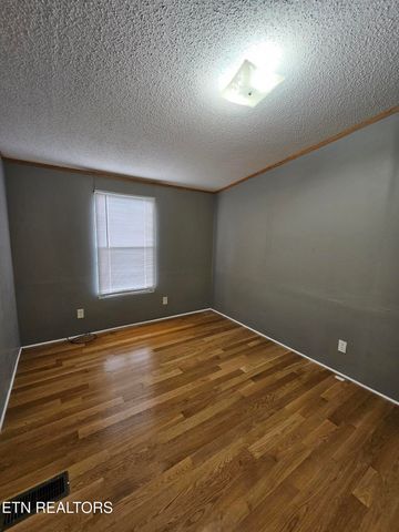 171 Lee Rd, Tellico Plains, TN 37385