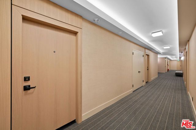 999 N Doheny Drive 211, West Hollywood, CA 90069