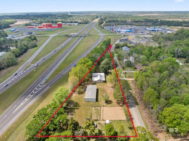 24200 Waterworld Road, Robertsdale, AL 36567