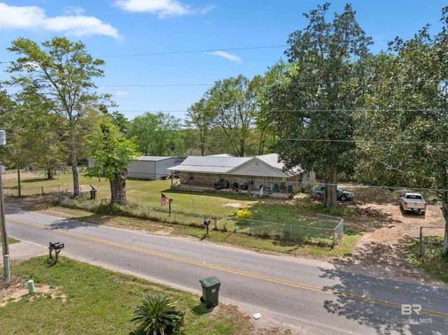 24200 Waterworld Road, Robertsdale, AL 36567