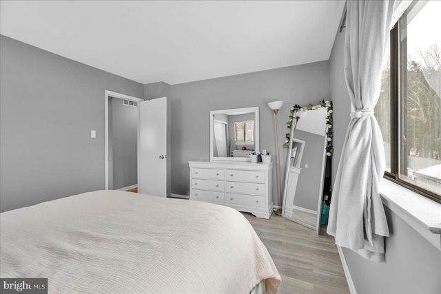 17 FRANKLIN AVE, Berlin, NJ 08009