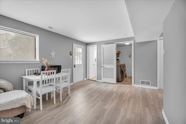 17 FRANKLIN AVE, Berlin, NJ 08009