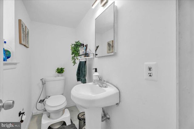 17 FRANKLIN AVE, Berlin, NJ 08009