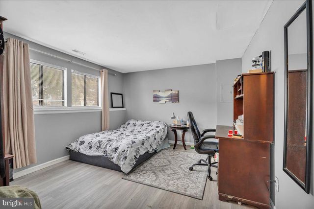 17 FRANKLIN AVE, Berlin, NJ 08009