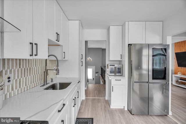 17 FRANKLIN AVE, Berlin, NJ 08009