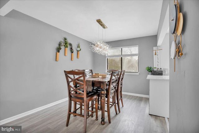 17 FRANKLIN AVE, Berlin, NJ 08009