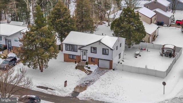 17 FRANKLIN AVE, Berlin, NJ 08009