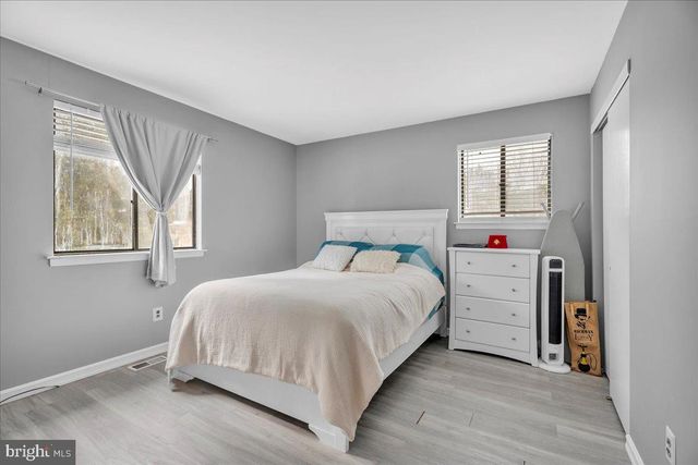 17 FRANKLIN AVE, Berlin, NJ 08009