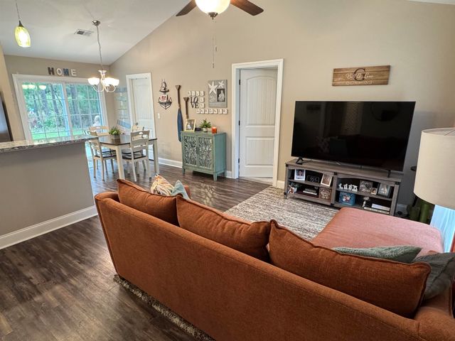 111 Berkman Ct., Conway, SC 29527