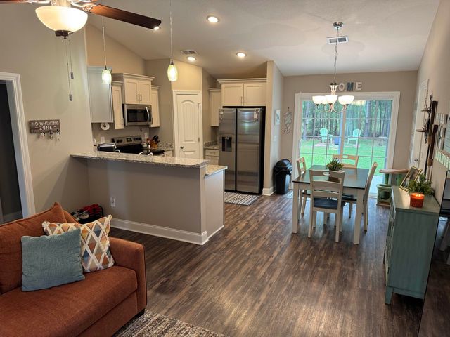 111 Berkman Ct., Conway, SC 29527