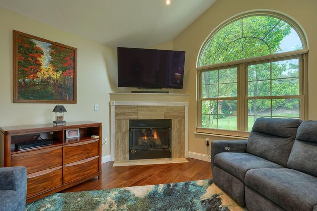 4158 Windbud Drive, New Albany, OH 43054