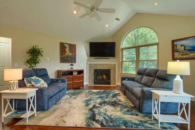 4158 Windbud Drive, New Albany, OH 43054