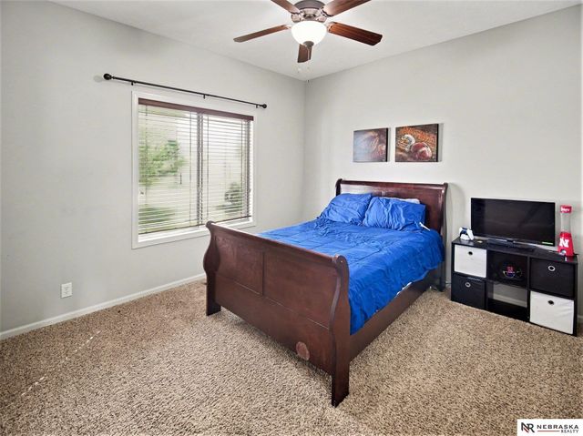 905 Ridge Road Place, Hickman, NE 68372