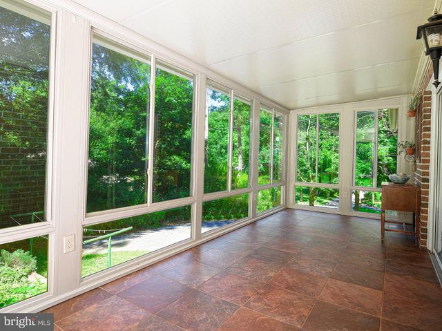 489 WELL DR, New Freedom, PA 17349